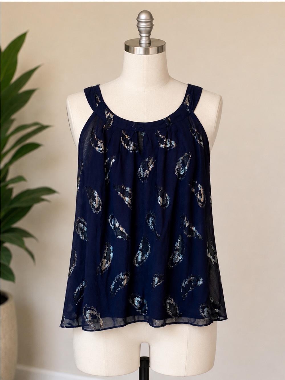 White House Black Market Silk Paisley Camisole Size XL - Picture 2 of 4